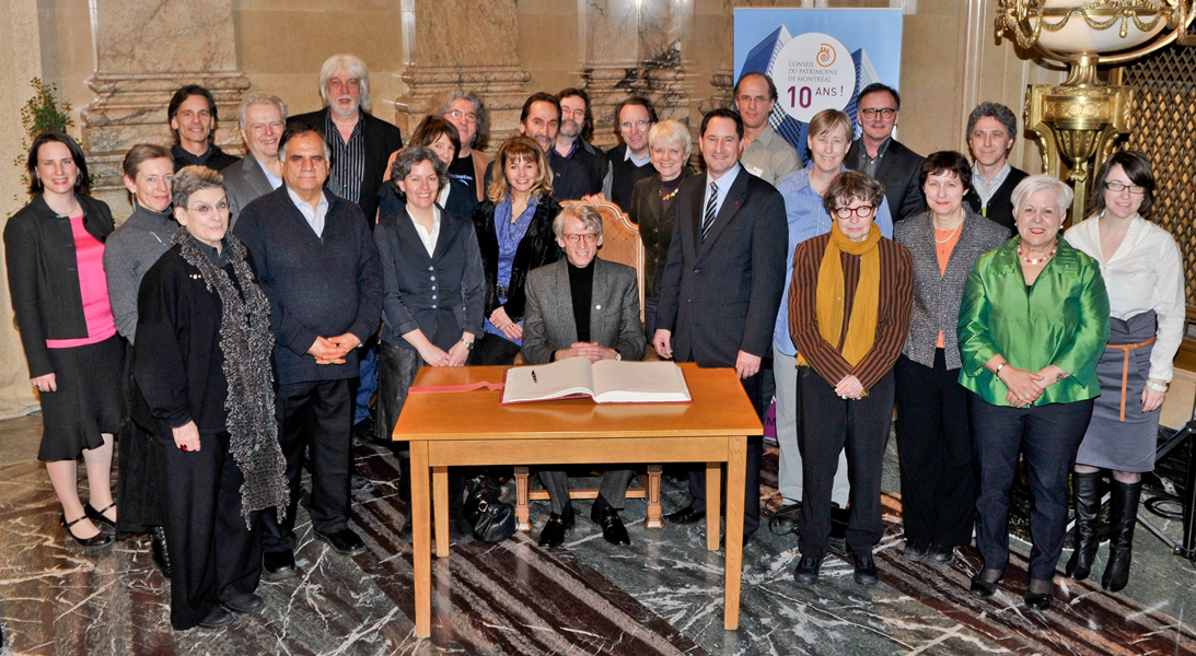 CPM Signature du Livre d'or_Htel de ville_12 fvrier 2013